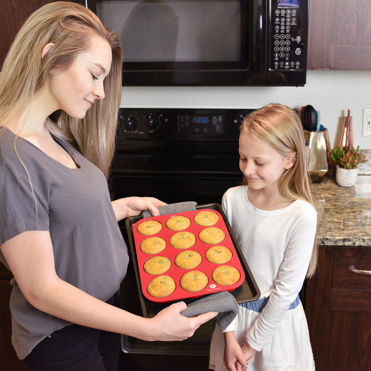 STRUCTURE SILICONE™ PRO 6 COUNT MUFFIN PAN - The Red Willow